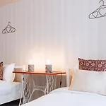 Apartamento Casa Amarela *